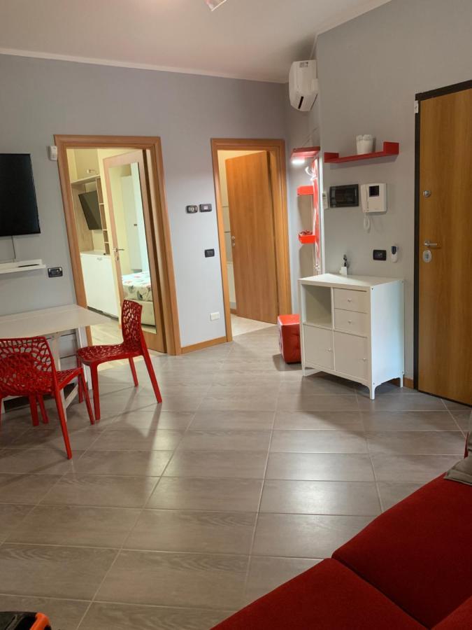 Casa Bea Apartment Cremona Bagian luar foto